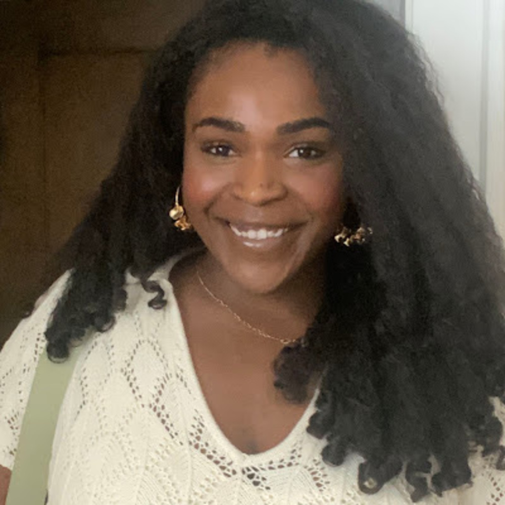 Meet your Posher, De'jah